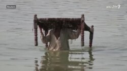 د پاکستان حکومت له سېلاب ځپلو سره له نړيوالو مرستو مطمين نه دی
 د پاکستان حکومت له سېلاب ځپلو سره له نړيوالو مرستو مطمين نه دی