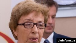 Письменниця, літературознавець Ірина Калинець