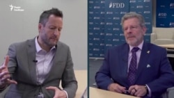 «США повинні робити більше для перемоги у «холодній війні 2.0» – Мей
 «США повинні робити більше для перемоги у «холодній війні 2.0» – Мей