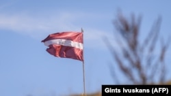 Заборона стосуватиметься осіб з допуском до держтаємниці