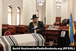 12 сентября 2024 года в Киеве прошло прощание с сыном главного раввина Украины Моше Асмана. Он погиб на фронте.