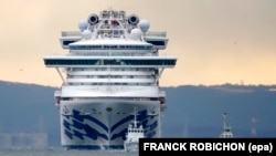 Круїзний лайнер Diamond Princess на рейді Йокогами, Японія, 6 лютого 2020 року