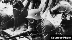 В Первую мировую войну впервые было применено химическое оружие