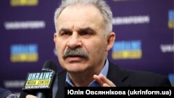 В Україні залишається понад 10 тисяч громад УПЦ (МП), заявив голова Державної служби України з етнополітики та свободи совісті Віктор Єленський
