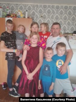 Родина Валентини Касьянової, переселенки з Харківщини