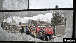 Через російську атаку пошкоджена будівля та техніка місцевої пожежної команди у селі Гремʼяч. Фото ілюстративне