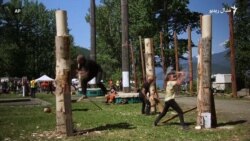 کاناډا کې د ونو وهونکو او لرګیو کاروباریانو کلنۍ مېله شوې کاناډا کې د ونو وهونکو او لرګیو کاروباریانو کلنۍ مېله شوې