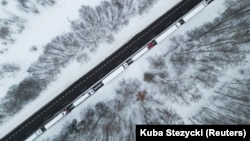 З 6 листопада польські перевізники заблокували рух вантажівок на пунктах пропуску на польсько-українському кордоні (ілюстраційне фото)
