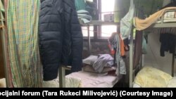 Spavaonica u industrijskoj zoni u Zrenjaninu u kojoj, prema tvrdnji nevladinih organizacija, borave radnici iz Indije, 2. februar 2024.