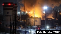 Пожар на терминале компании "Новатэк" в порту Усть-Луга после атаки беспилотников, 21 января 2024 года