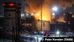 За даними командування, уражено установку з фракціонування та перевалки газового конденсату (фото архівне)