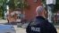 Policajac u Severnoj Mitrovici (foto-arhiv)