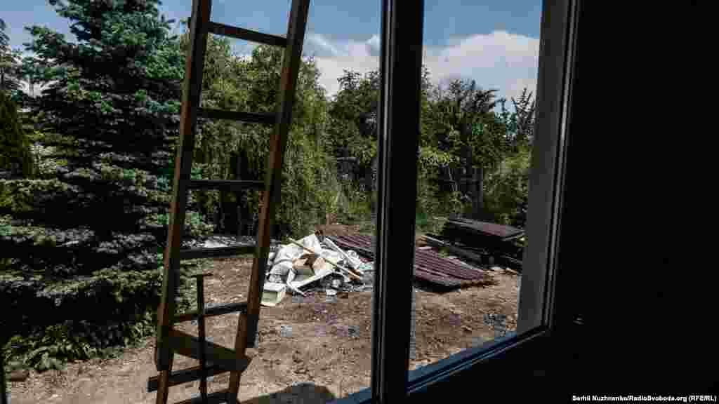 У рамках проєкту «Надія для Бучі» наприкінці жовтня 2022 року був запущений проєкт із відновлення вулиці Вокзальної. Тоді ж була підписана тристороння угода між GEM, Бучанською міською радою та Vespa Group, підрядником проєкту. Реалізація відбудови стала можливою завдяки фінансовій підтримці Фонду Говарда Баффета. Основні партнери у реалізації програми — ГО «Якість життя», Київська міська військова адміністрація, Бучанська міська рада, Міністерство розвитку громад і територій