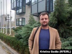 "Ukoliko tu živiš i radiš, rijetko ćeš imati priliku da upoznaš nekoga ko je drugačiji", kaže Nikola iz Bileće.