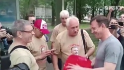 Попова встретили фанаты Попова встретили фанаты