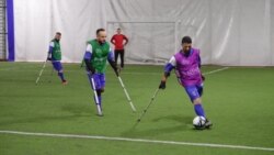 Kosovski amputirci uz pomoć fudbala prevazilaze ratno naslijeđe Kosovski amputirci uz pomoć fudbala prevazilaze ratno naslijeđe