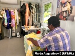 Muamer na radionici za šivanje, 18. juna 2024.