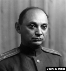 Г.М. Хейфец. Москва, 1945