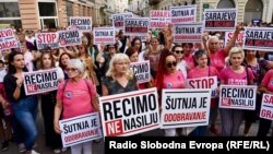 Protest u Sarajevu nakon ubistva Nizame Hećimović u Gradačcu 11. avgusta 2023.