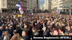 Протестувальники у Белграді, 30 грудня 2023 року