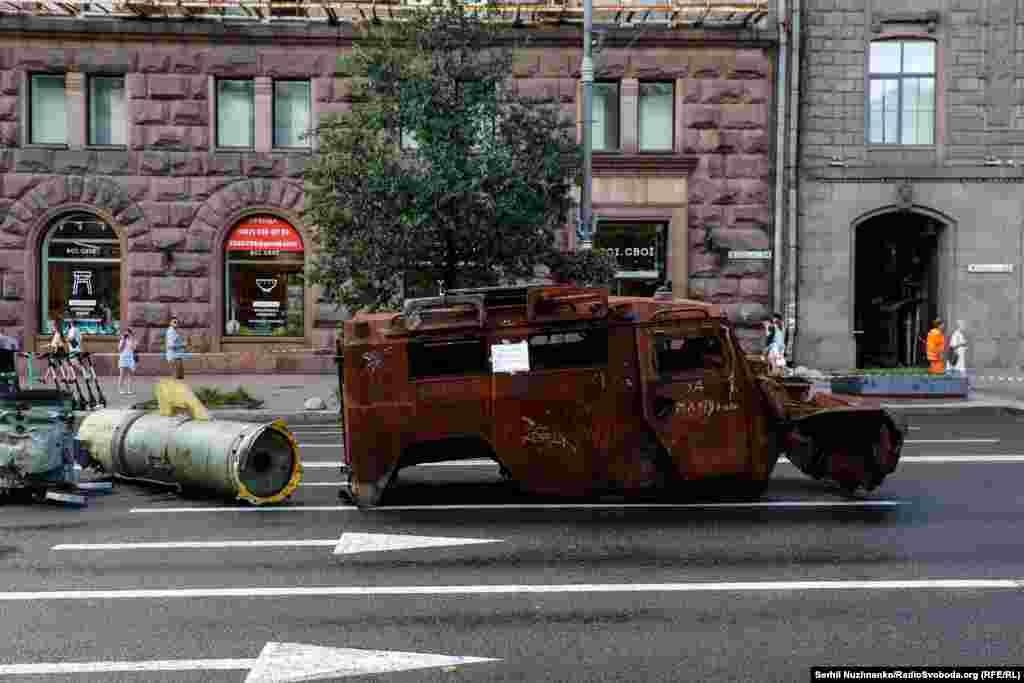 Залишки того, що становило смертельну загрозу... Зокрема ракета, яку Росія видавала за таку, яку неможливо збити