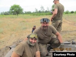 Ігор Шевченко з побратимами