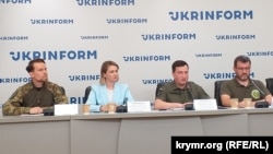 Участники презентации проекта в пресс-центре агентства «Укринформ»