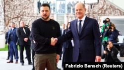 «Ми останнім часом говорили, що Німеччина є не лише найбільшим донором України в Європі, але й залишиться таким», – сказав Олаф Шольц.