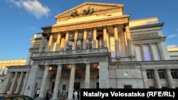 Оперний театр у Варшаві