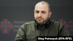 Рустем Умєров каже, що з полону 25 травня повернулось 303 військових – солдати та сержантський склад ЗСУ, ДШВ, ДПСУ, ТрО, ВМС, Нацгвардії.