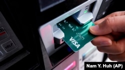 Osobe sa liste OFAC trenutno nemaju bankovne račune, pa samim tim ne mogu da primaju platu (ilustrativna fotografija).