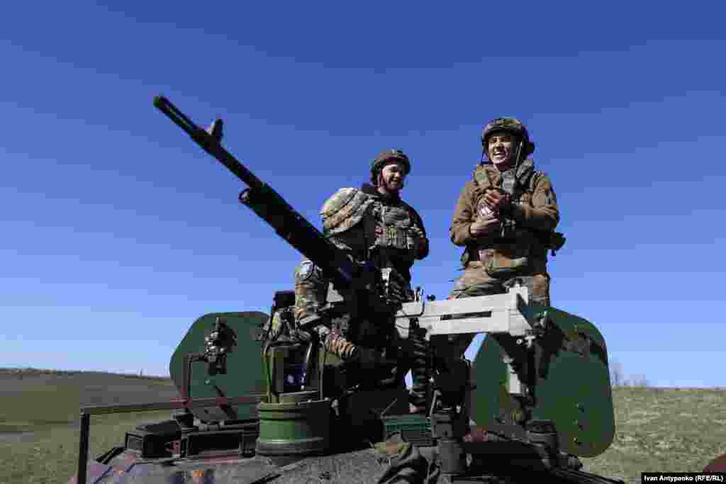 Українські морпіхи 37-ї окремої бригади ЗСУ. Південь України. Квітень 2024 року