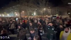 Лозунги на митинге после закрытия посольства Лозунги на митинге после закрытия посольства