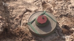 Підрив протитанкових мін на полігоні  Підрив протитанкових мін на полігоні