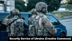 За даними СБУ, колишній військовий інструктор із однієї з європейських країн передавав РФ службову інформацію про Сили оборони України та готувався до вчинення терактів