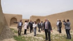 Ёрии Амрико барои бозсозии як ёдгорӣ дар Панҷакент Ёрии Амрико барои бозсозии як ёдгорӣ дар Панҷакент