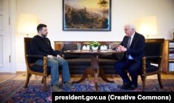 Президент України Володимир Зеленський і президент Німеччини Франк-Вальтер Штайнмаєр (праворуч). Берлін, 16 лютого 2024 року