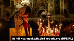 Пасхальне богослужіння Православної Церкви України в Успенському соборі Києво-Печерської Лаври та освячення пасок. Київ, 16 квітня 2023 року
