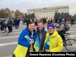 Олена Наумова у звільненому Херсоні, листопад 2022 року