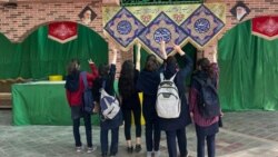 میزگرد رادیویی درباره «برخورد هوشمند» با مخالفان حجاب اجباری میزگرد رادیویی درباره «برخورد هوشمند» با مخالفان حجاب اجباری