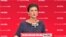 Сара Вагенкнехт выступает на партийной конференции Левой партии - незадолго до выхода из нее