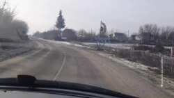 Дорога у Білопіллі на Сумщині вранці 24 лютого 2022 року (відео) Дорога у Білопіллі на Сумщині вранці 24 лютого 2022 року (відео)