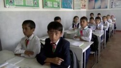 Вакилони тоҷик қонуни ҷанҷолиро шарҳ доданд Вакилони тоҷик қонуни ҷанҷолиро шарҳ доданд