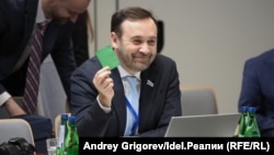 Первый день работы II "Съезда народных депутатов" Ильи Пономарёва в Варшаве