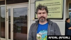 Николай Веприков после выхода из СИЗО