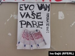 "Studirati arhitekturu je skupo, bez obzira da li ste na budžetu ili ne", kažu studenti.