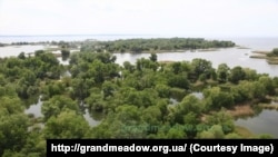 Експерти стверджують, що якщо не чіпати територію Каховського водосховища, вона стане така, яка була до побудови греблі. Національний природний парк «Великий Луг», 2023 рік