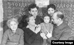 Семейное фото. Москва, 1948
