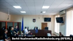 Відомства не називають імені підозрюваного, але обставини вказують на колишнього голову Одеського ТЦК Євгена Борисова