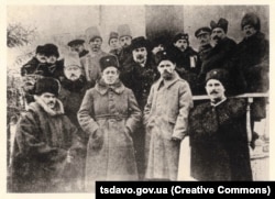 Політичне і військове керівництво УНР. У центрі Симон Петлюра і генерал Михайло Омелянович-Павленко, листопад 1920 року